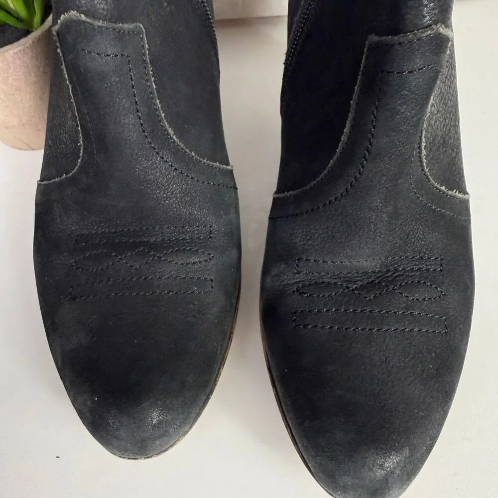 Firth Spain Black Leather Cowgirl Ankle Booties Size 40/8.5